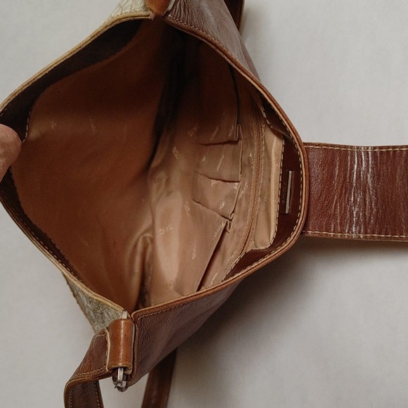 Vintage TOUS Flat Cross Shoulder Cobra & Crocodile Embossed Bag - Picture 9 of 15